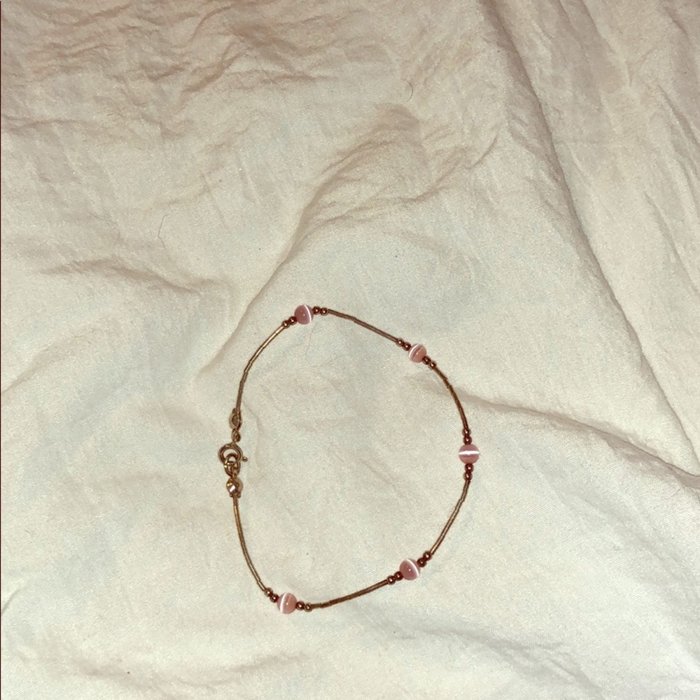Never worn, in great condition